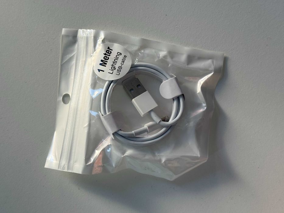 Cabos iPhone USB-A Lightning NOVO