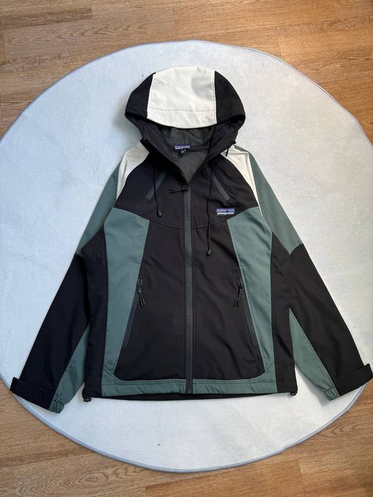 Вітровка Patagonia,C.P company