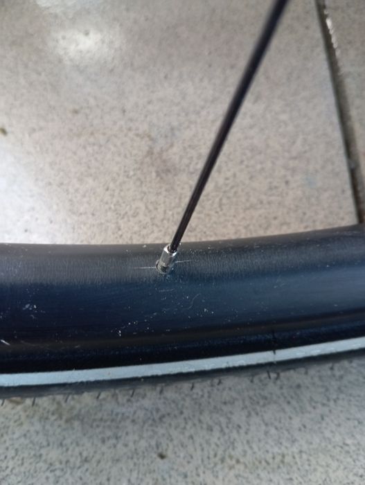 Komplet kół rowerowych 28 cali