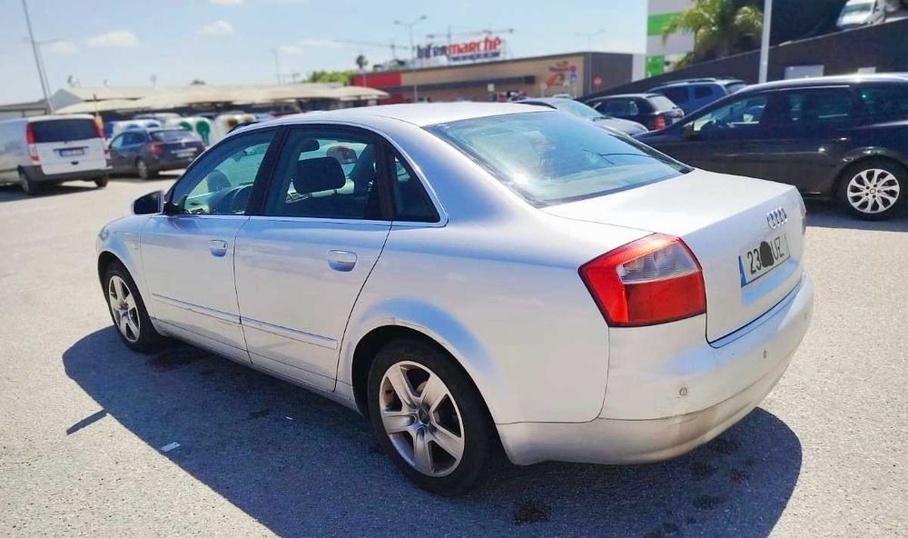 Audi A4 1.9 tdi 130cv 2003 cx6 — photo 2