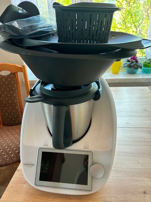 Sprzedam Thermomix 6