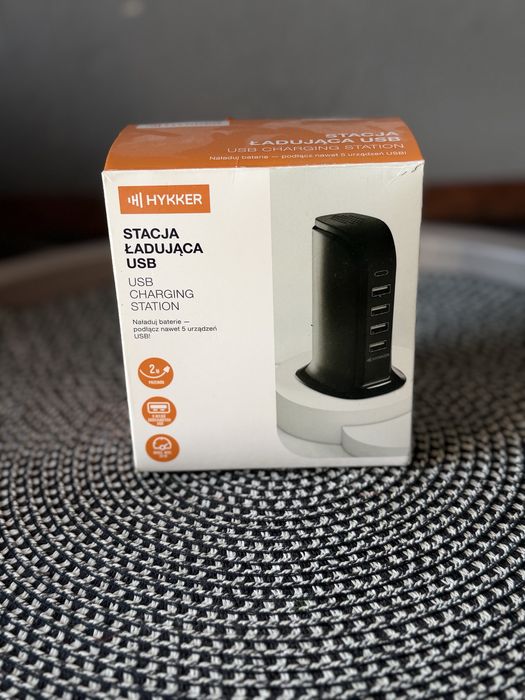 Stacja ładująca USB Hykker