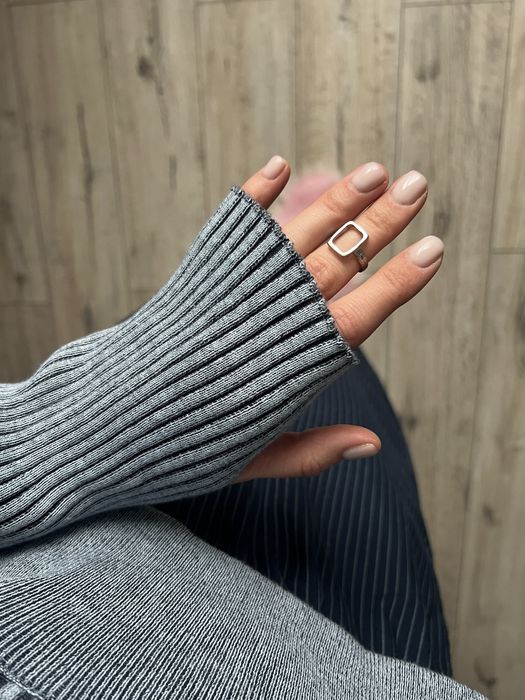 Prettylittlething  кофта