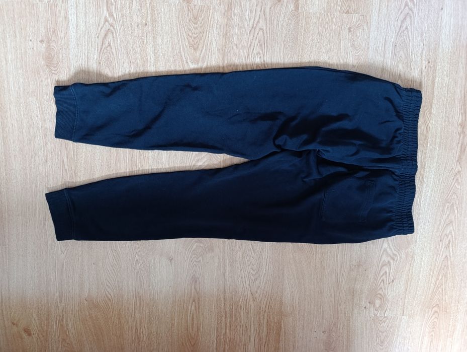 Spodenki oraz dresy gratis M/L