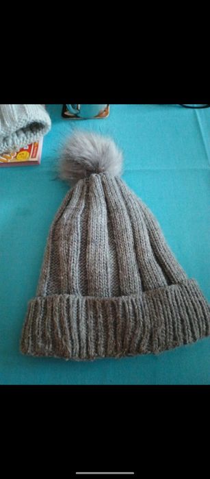 Ciepła czapka zimowa