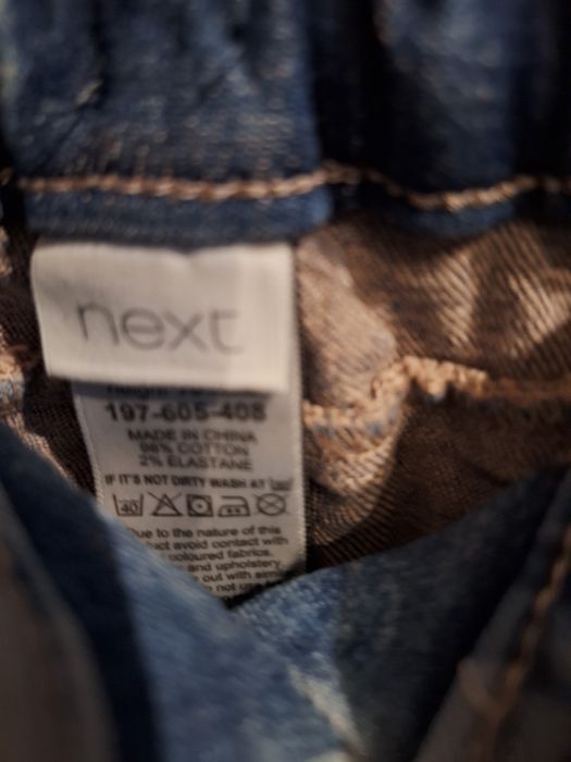 Spodnie next rozm 104