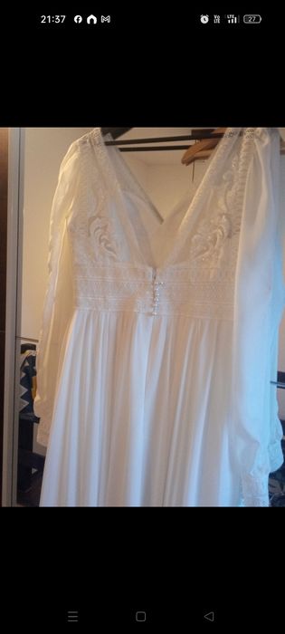 Piękna suknia ślubna