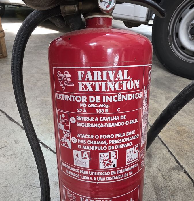 Vários Extintores