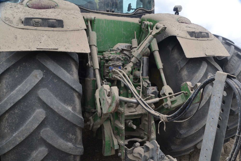 Трактор колісний John Deere 8295R