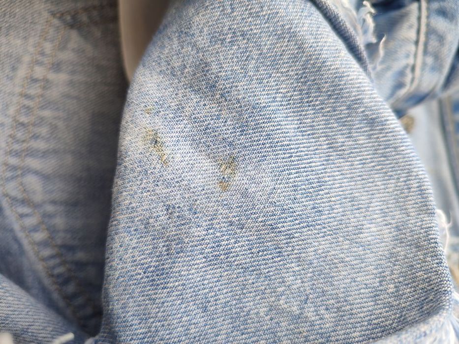 Dżinsowe szorty krótkie