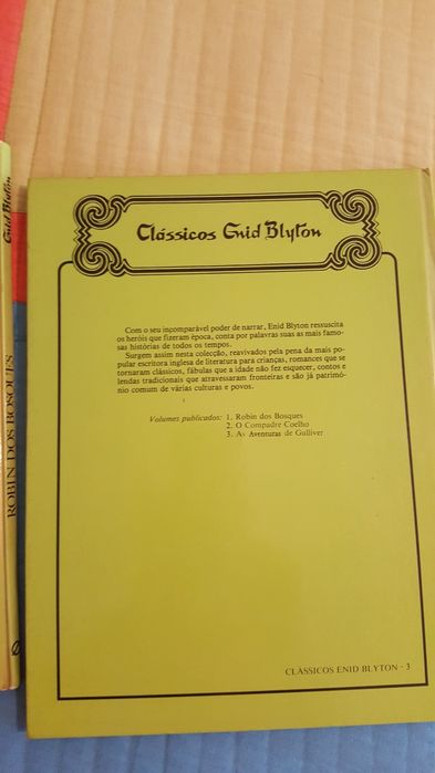 2 Livros infantis - 5€-Robin Bosques e Aventuras Gulliver - Ermesinde
