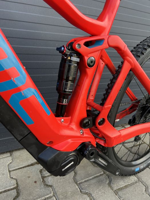 BMC TrailFox AMP Two carbon