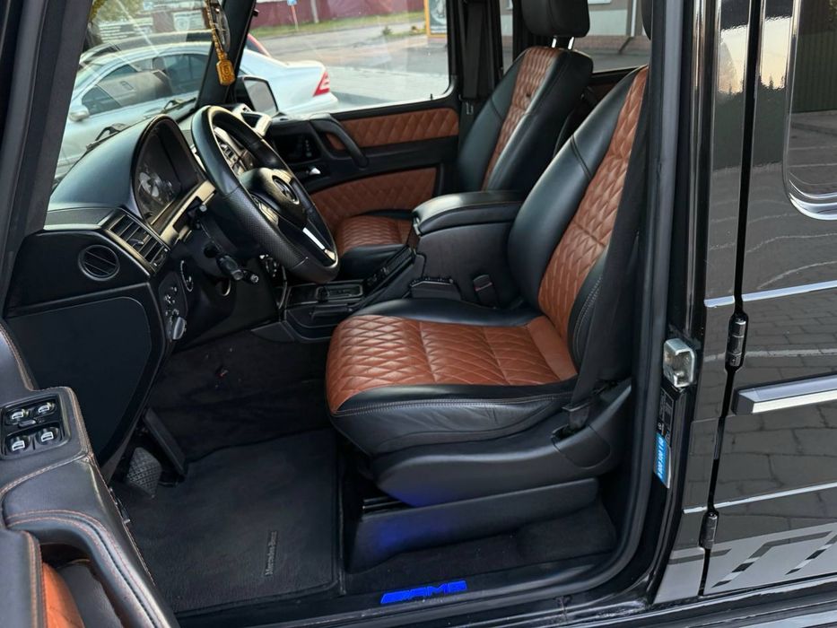 Mercedes-Benz G500