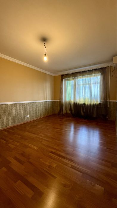 Продаж 2 кім. Квартира 11 мкрн. Лівий берег