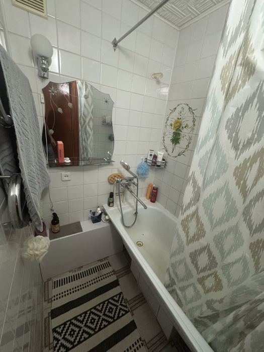Продам 2х кімн. квартиру по пр. Хіміків