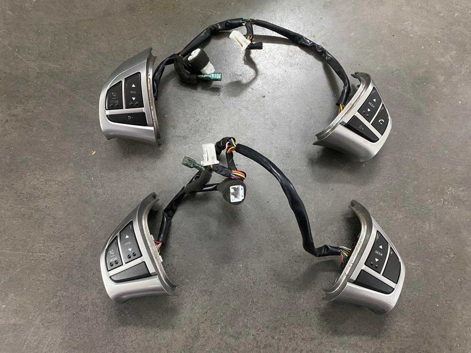 Кнопки керма руля SsangYong Korando 10-17р.