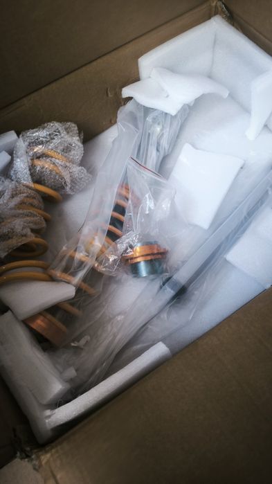Kit Suspensão Coilovers MaXpeedingRods BMW E46 (1998–2005) – NOVOS