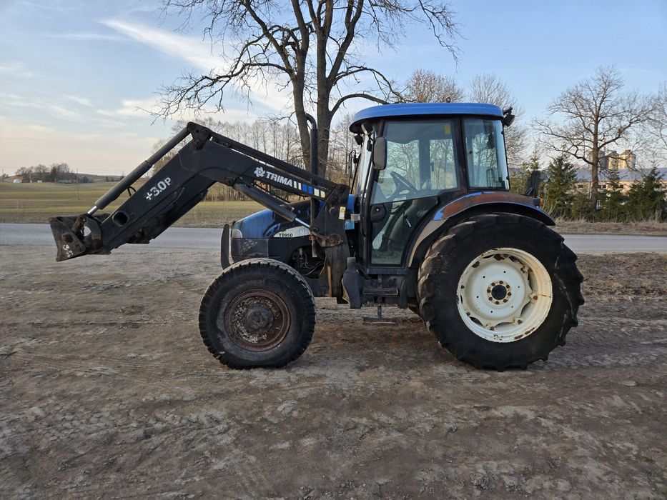 New Holland TD-95D 4WD