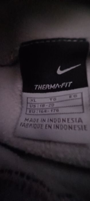 Roupa desportiva Senhora Nike e Adidas