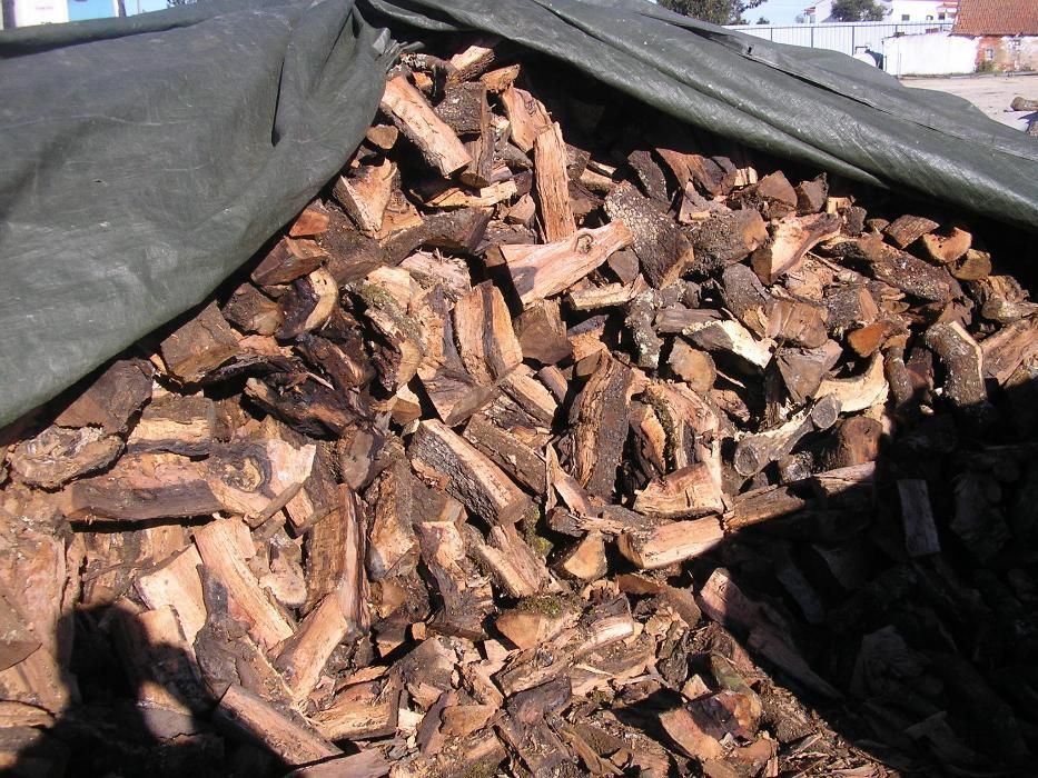 sobro rachado para lareira