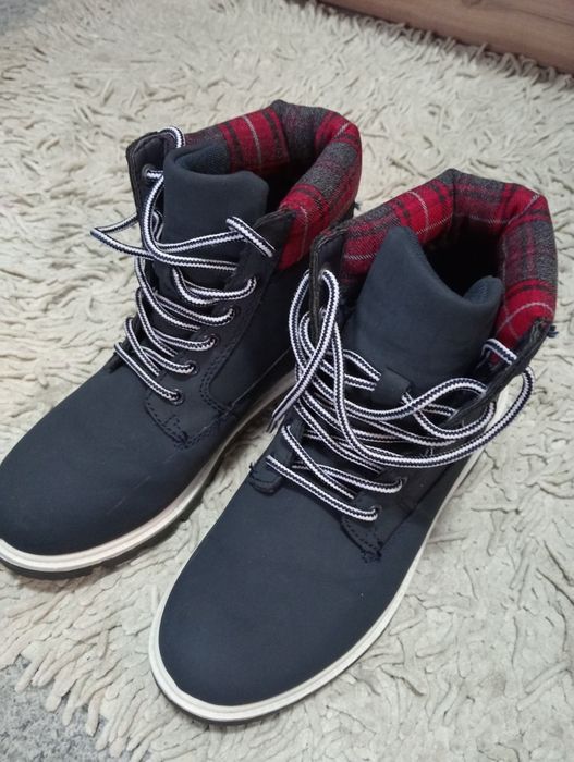 Buty zimowe roz.36.Firma Vty.Polecam