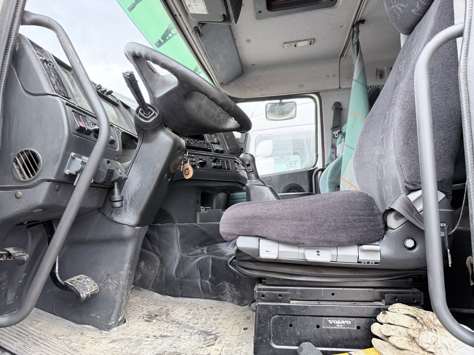 VOLVO FH 12 KIT IDRALICO ( reservado )