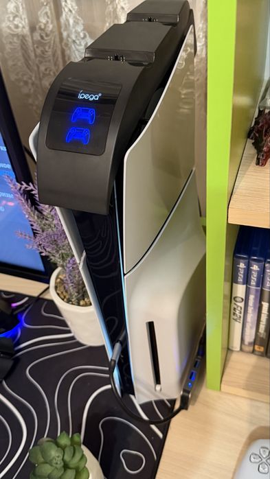 продам пс5 слим на 1тб