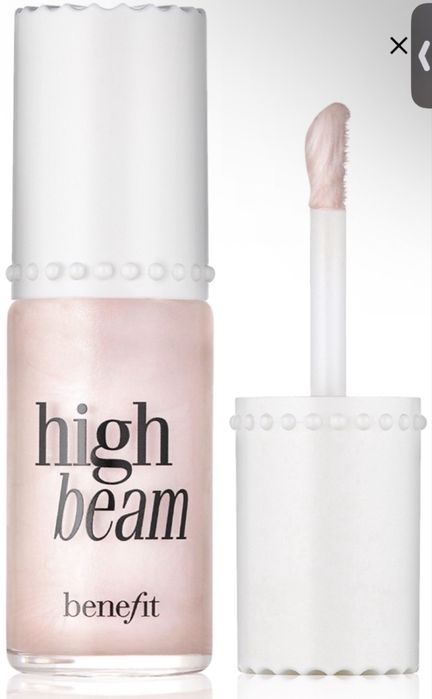 Benefit high beam хайлатер