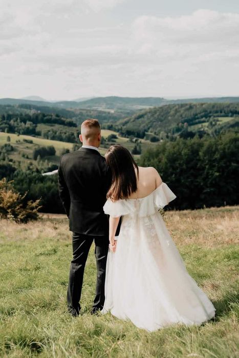 Suknia ślubna kolekcja Anne Mariee