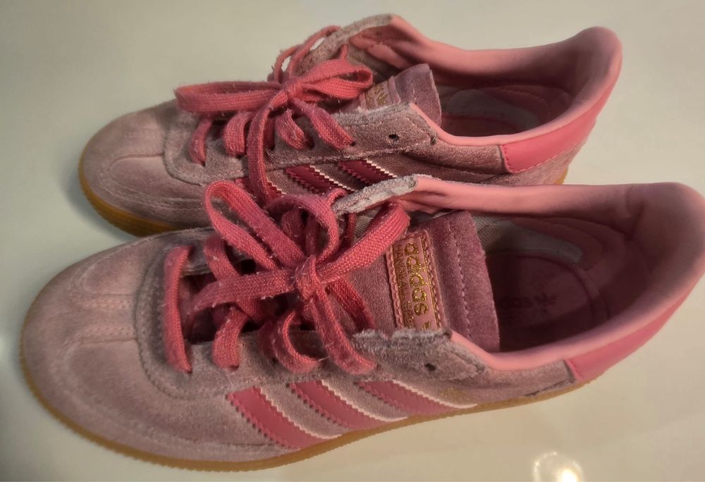 Tenis para criança Adidas