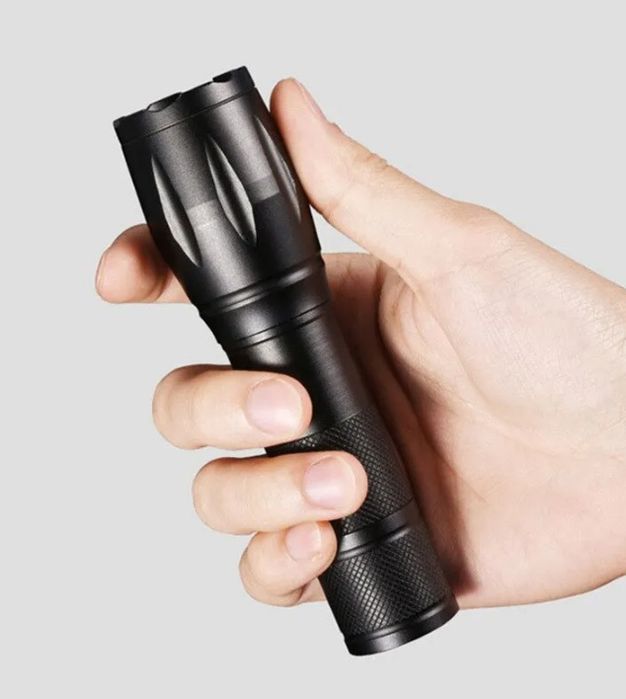 Фонарик LED. Мощный луч.Алюминиевый.