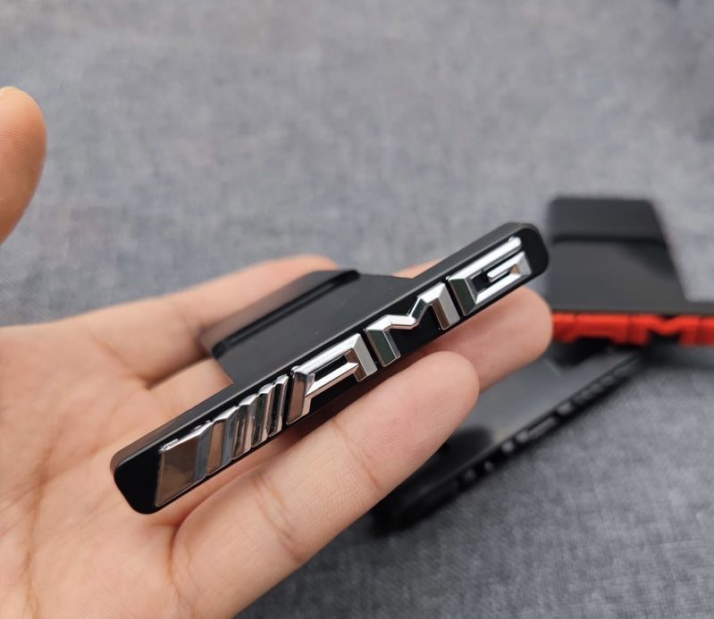 Шильдик AMG в решітку GT Mercedes-Benz гриль