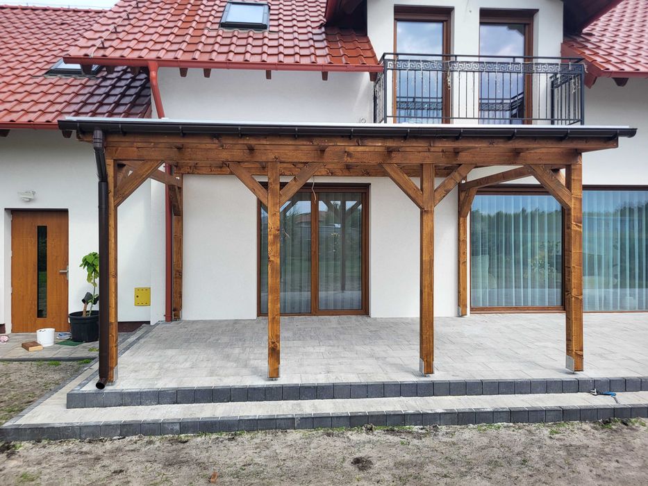 Zadaszenie tarasu, POLIWĘGLAN komorowy