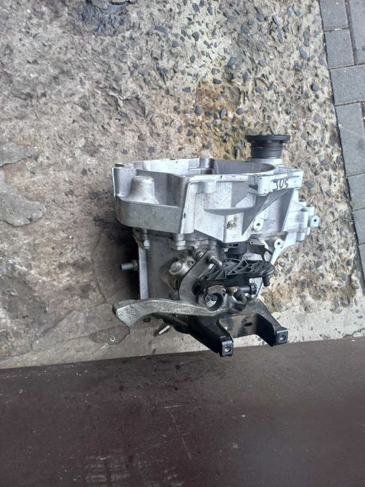 Коробка передач JUS LNR 1,2 бензин Поло Фабія JUS LNR