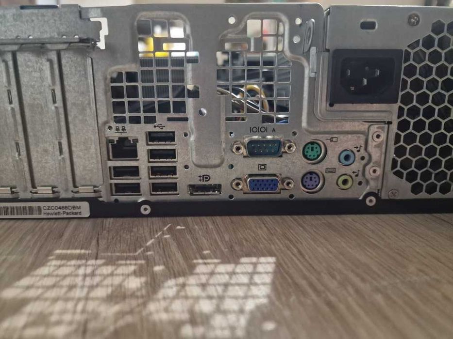 Komputer Stacjonarny HP Compaq 8100 Elite i5 4 GB 160GB