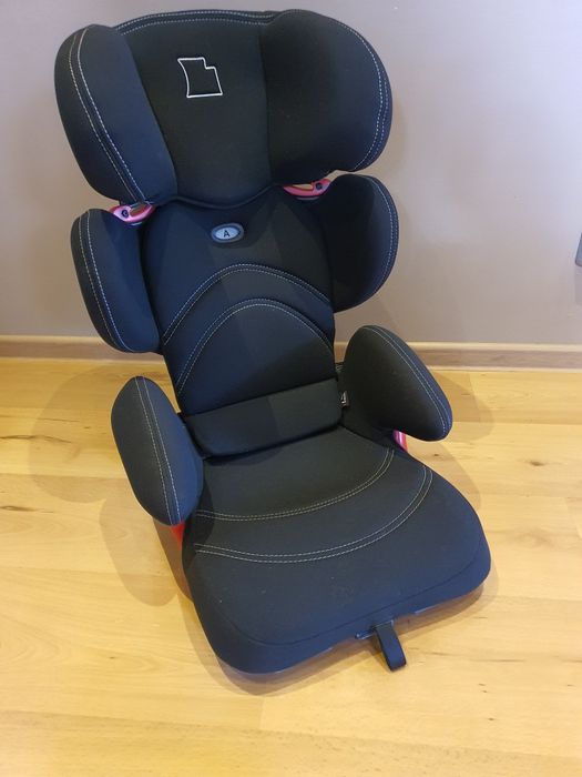 Takata Maxi –  fotelik samochodowy z ISOFIX 15-36 kg powystawowy