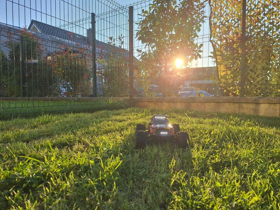 Samochód RC 1/14 JIUSI PT14R