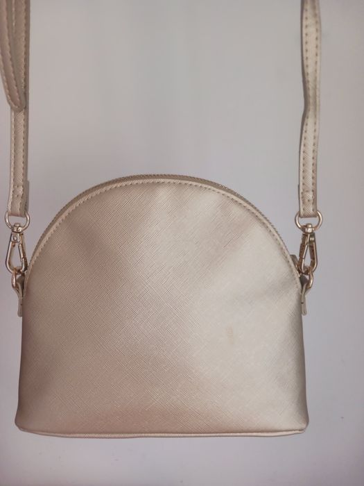 Bolsa tiracolo, dourada da Cortefiel