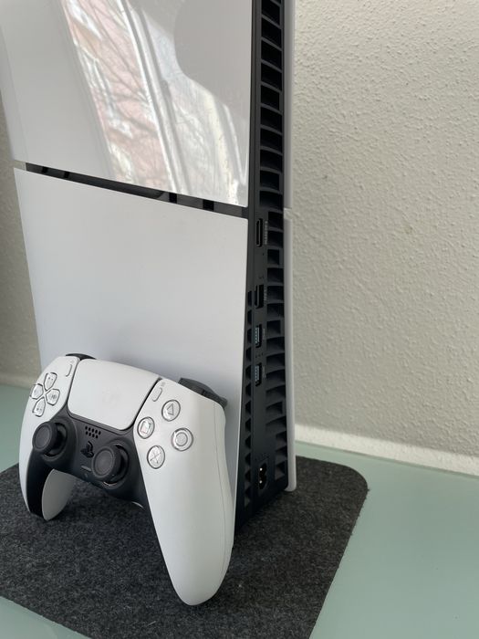 Playstation 5 Slim com fatura