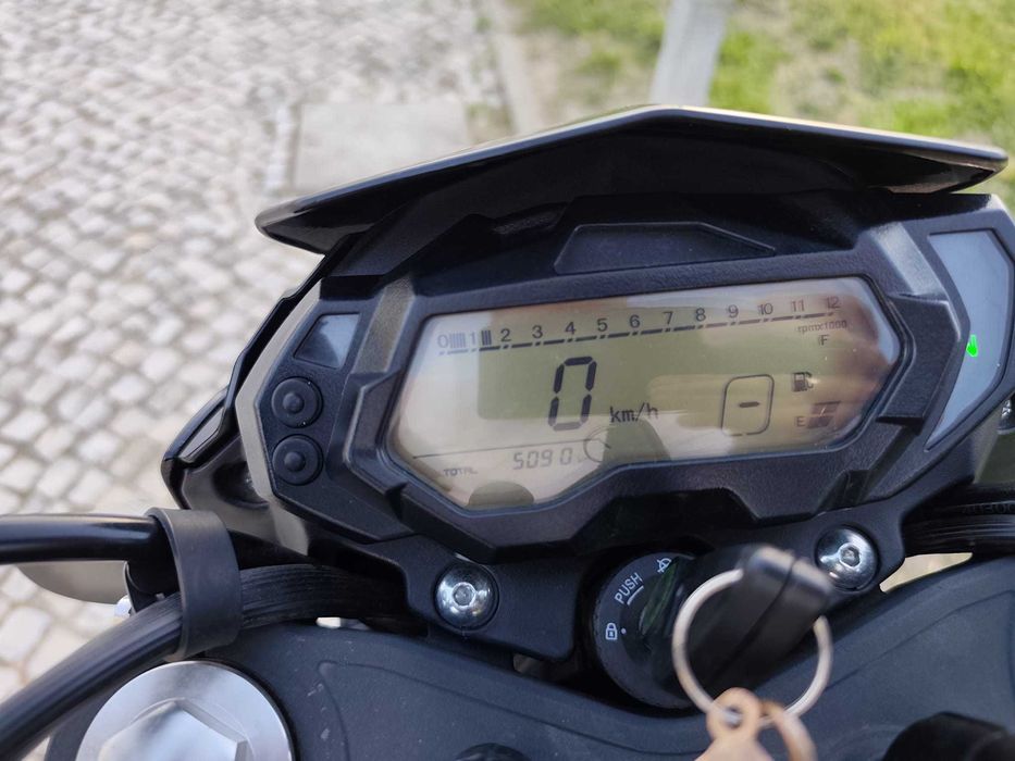 Benelli BN 125 (2023) | Apenas 5.090 km | Impecável