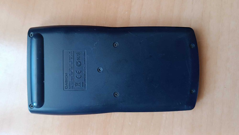 Calculadora Casio FX-82 MS