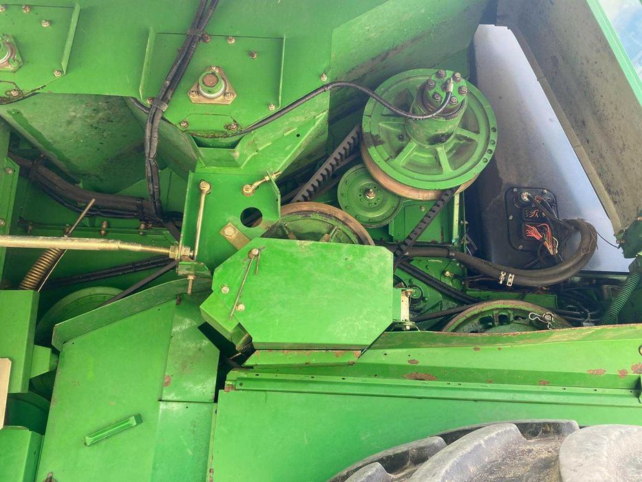 Комбайн John Deere C670HM 2007 року