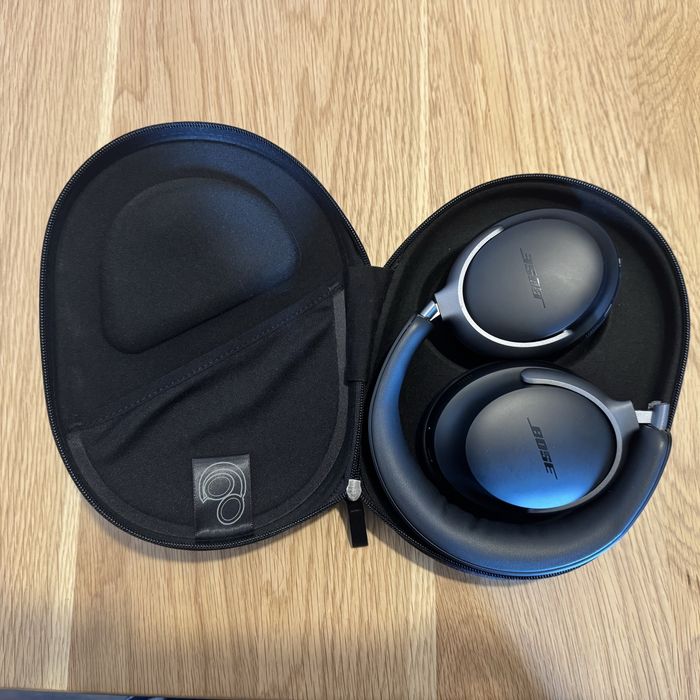 Bose QC Ultra Headphones Noise Cancelling – com garantia – Como Novos