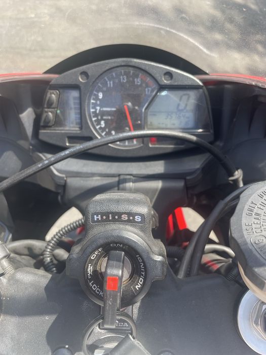 Honda cbr 600 rr