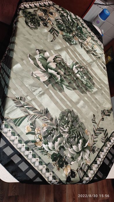 Платки шёлковые, красивые