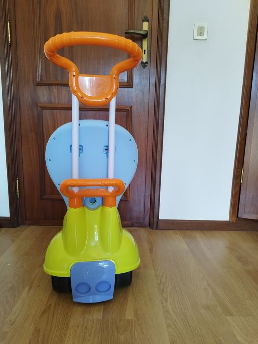 Carrinho andador Chicco