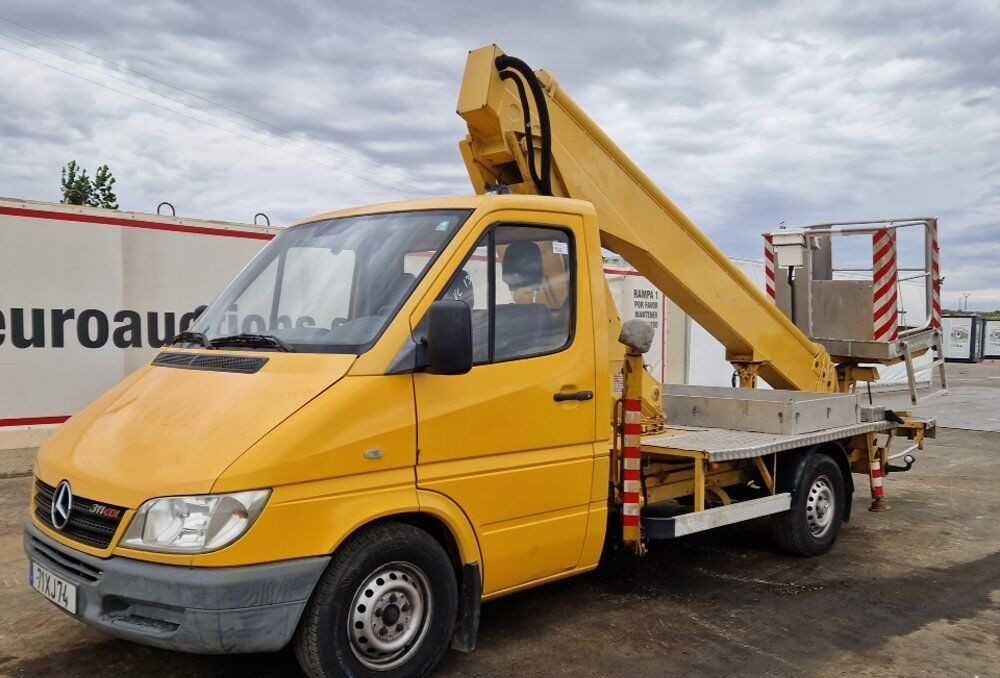 Автовишка 15-20м послуги