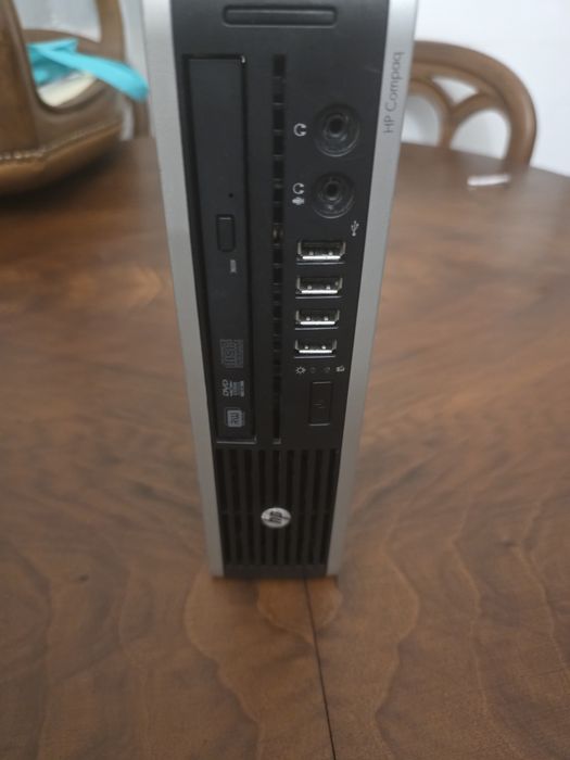 Desktop HP Compaq 8200 UltraSlim