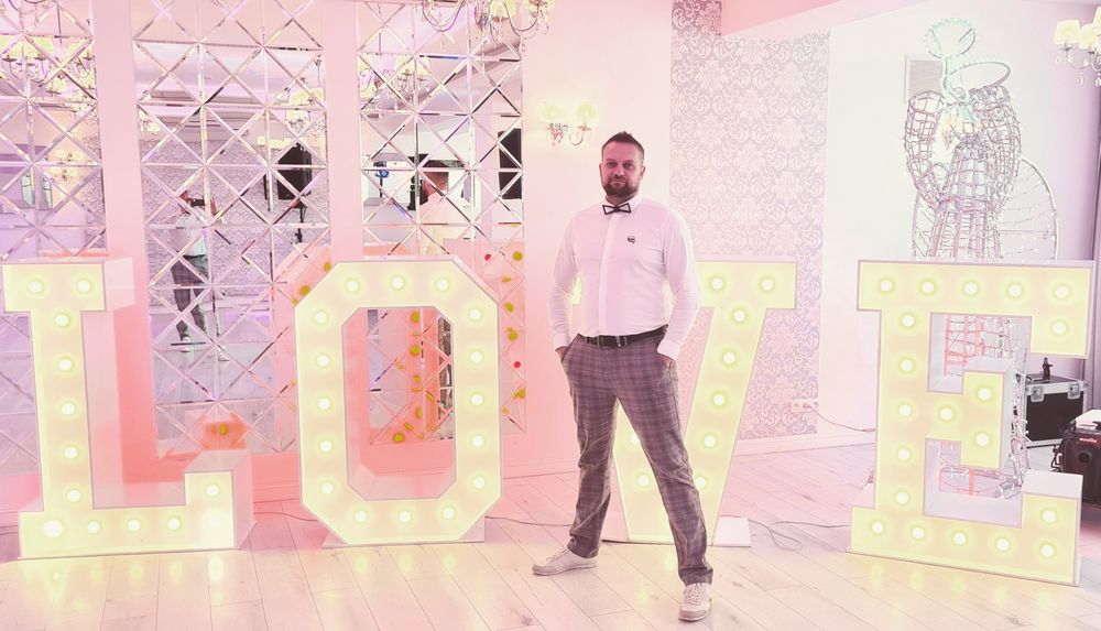 Dj Tomsky wodzirej / prezenter / wokalista/dj  imprezy 2026/2027