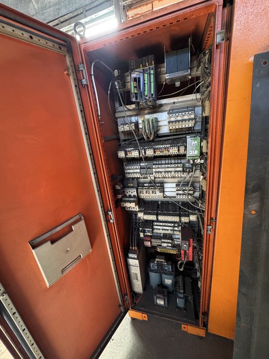 Laser CO2 Bystronic Bysprint 3015 z podajnikiem blach